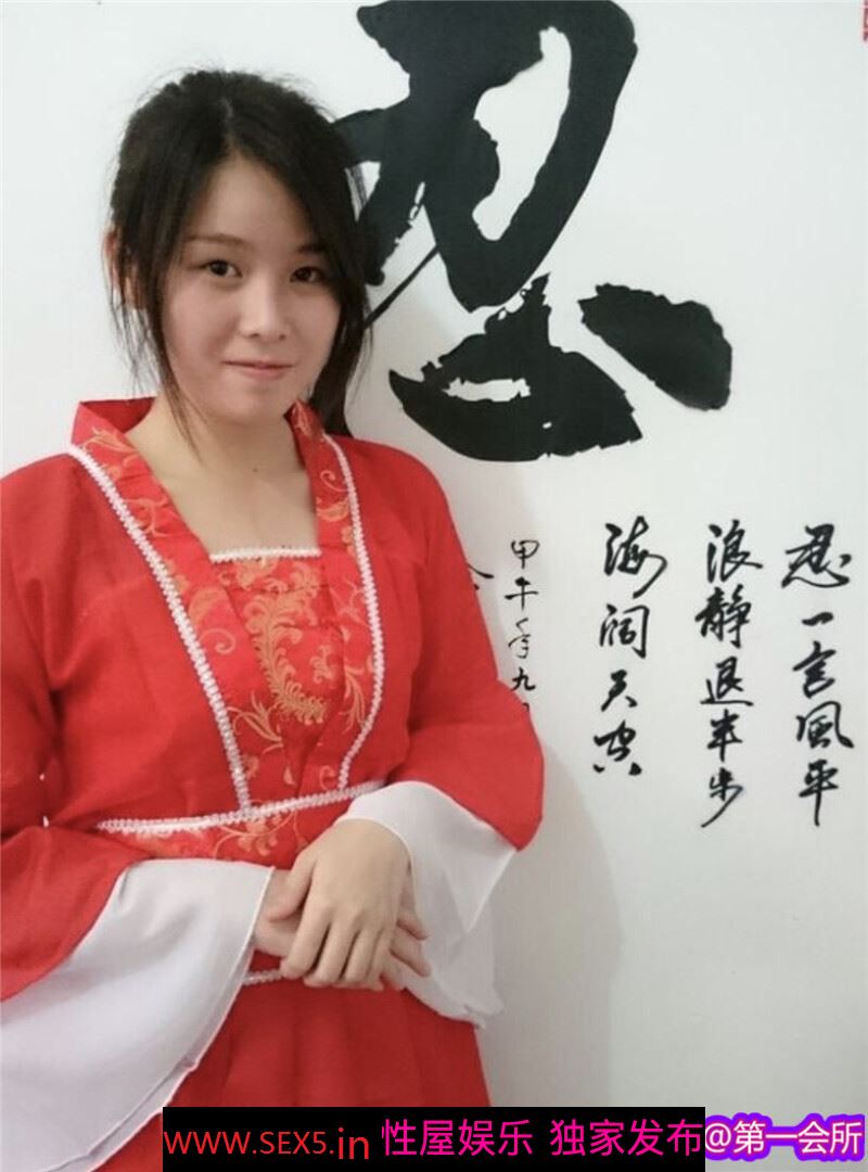 婚礼上认识的伴娘 刚认识以为很青涩 日后很放荡[16P]