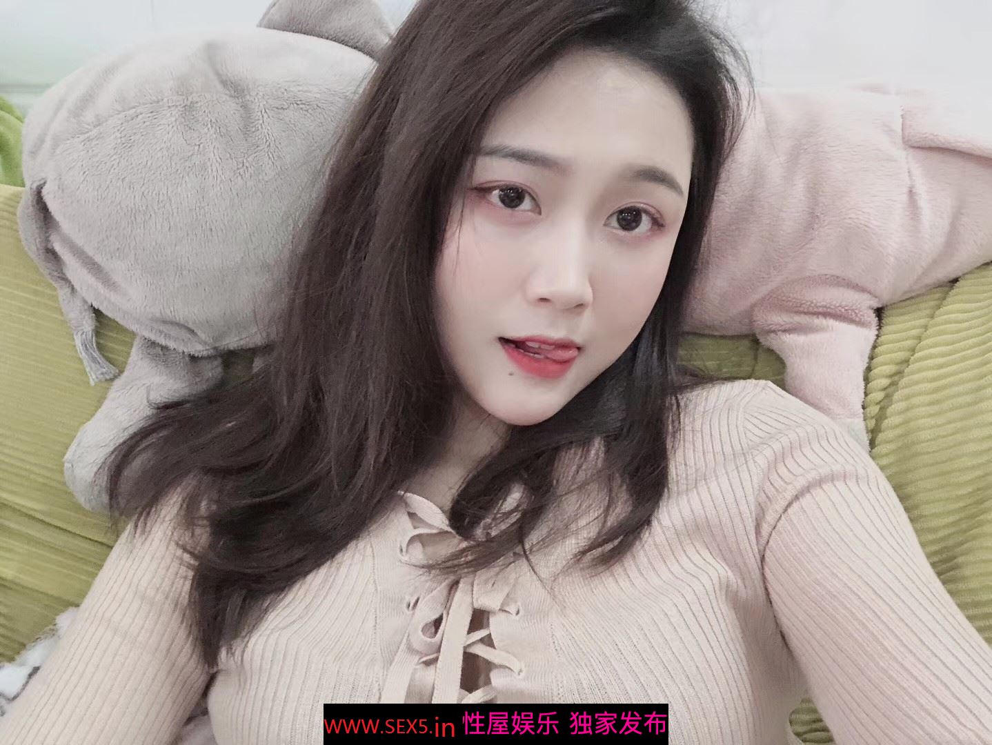纯搬运身边女同事照片[10P]