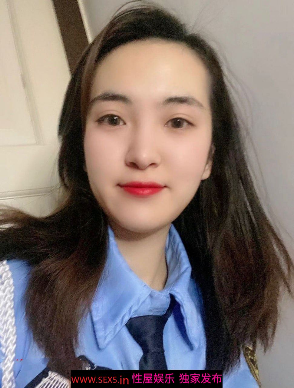 反差巨乳骚妻 [16P]